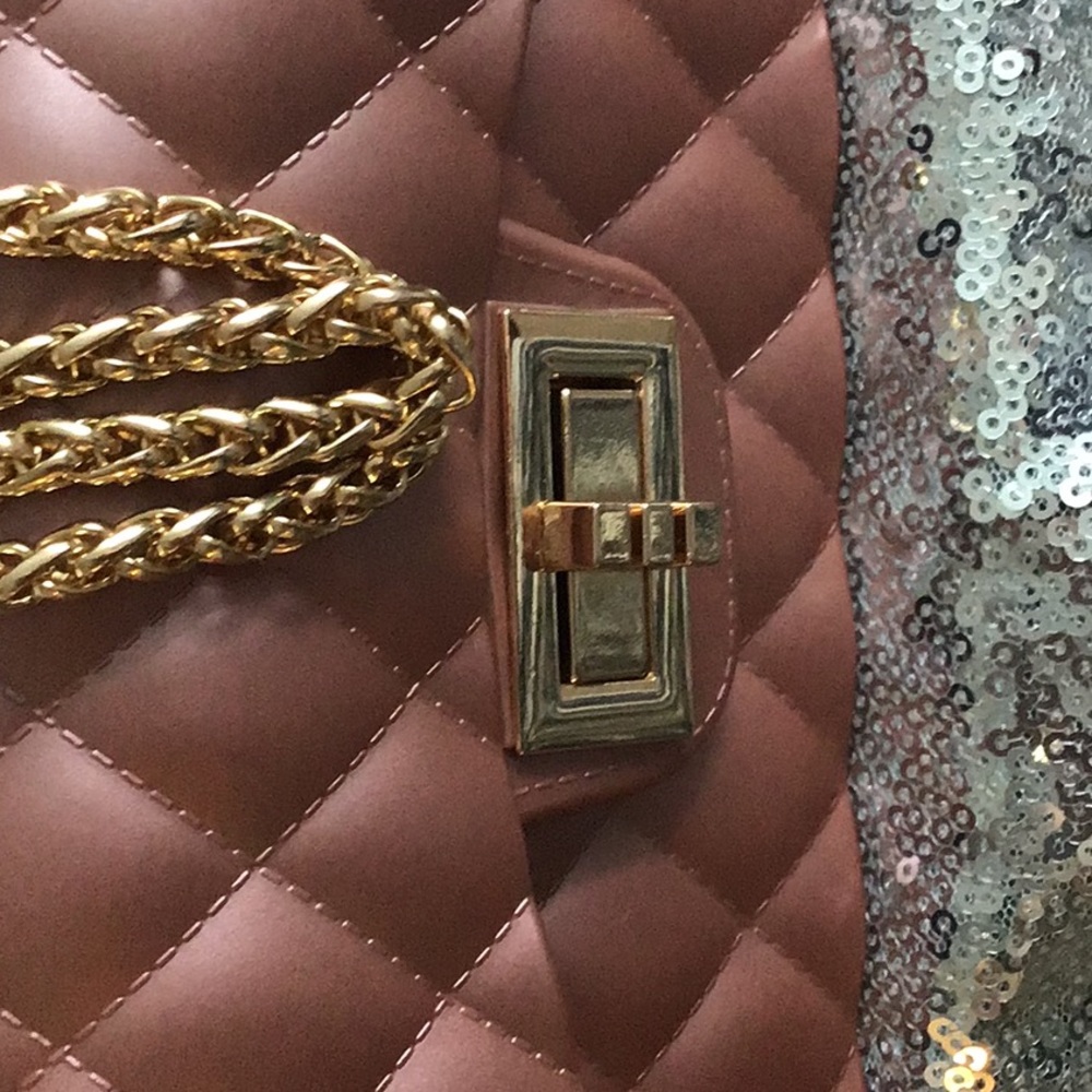 Pretty In Pink Cocktail Purse - Picture 5 of 7